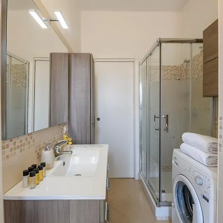 Appartement Via Cadibona, 10 - Living *