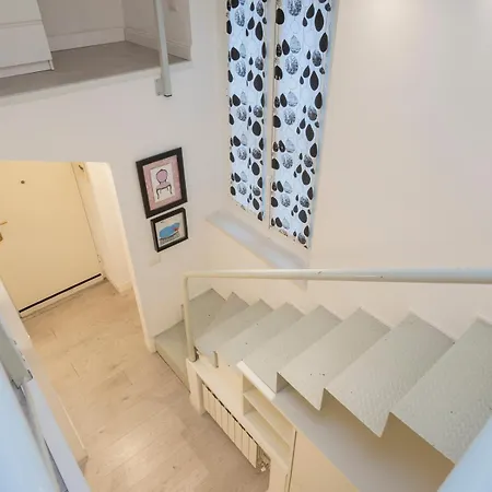M3 Modern Open-plan Space Close To The Metro شقة *