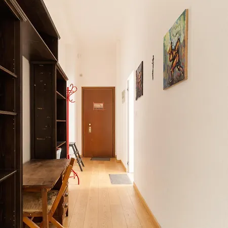Guesthost - Spacious X6 Steps From Mm4