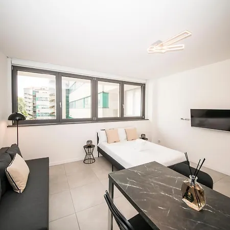 شقة Ponti Cozy - Private Parking Available, Near Navigli, Romolo Metro And Duomo