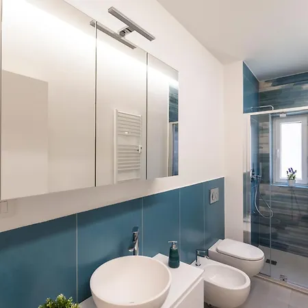 شقة Guesthost - Comfy Near Cenisio Mm5 *