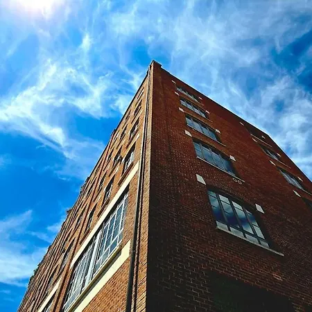 Luxury Loft Near Palaitalia Milánó