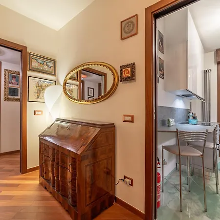 5' From Bocconi With 2 Bedr And 2 Bathr Apartament Mediolan