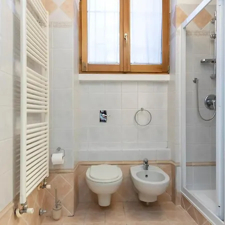 Xenia - 4 In Via Zamenhof 21 Apartament