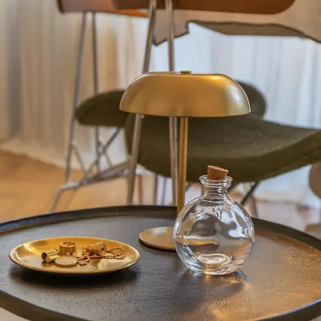 شقة Jungle Hideaway - 2 Min To Metro For Duomo