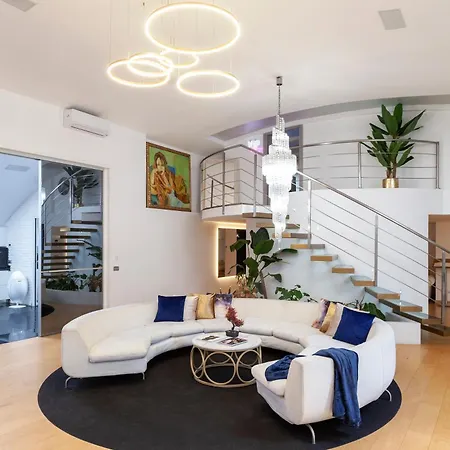 Pool & Billiard - Luxury Loft Di 400mq Con Cinema
