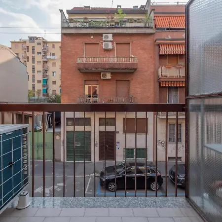 Xenia - 3rooms In Via Massimo Gorki Apartman