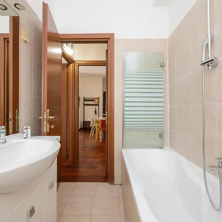 I-host - Spacious 1br For 6 People With Ac Appartement *