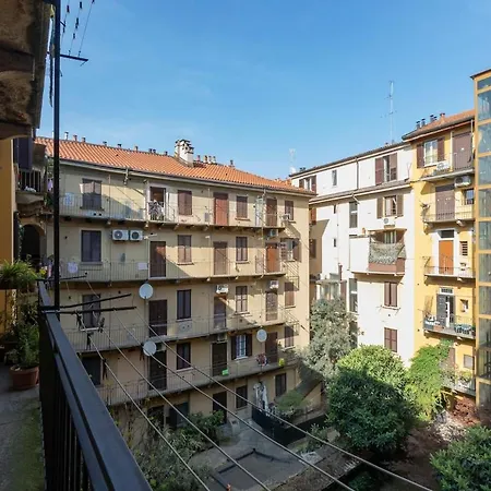 Xenia - 2 In Pietro Custodi 10 Apartamento *