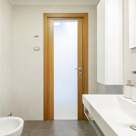 Apartamento Easyilife - - Chiaravalle 1 - Duomo Milão
