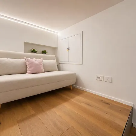 Oasi Silenziosa Navigli Terrazzo & Parking Apartamento