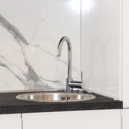 Citylife Designer - 75m2 - Near Metro Milão