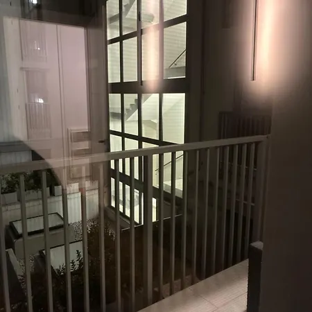 Stylish Modern 2-bedroom In * Mediolan