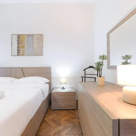 Primopiano - Caterina Da Forli Apartamento