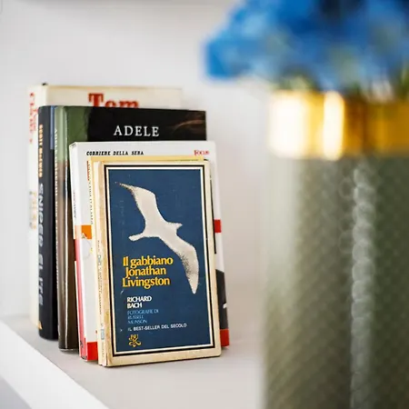 Elegant In Paolo Sarpi - Center Apartment *