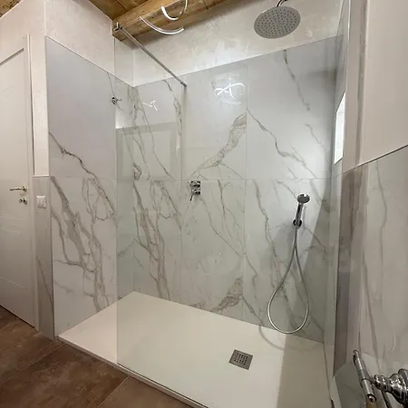 Апартаменты Exclusive In The Heart Of Милан
