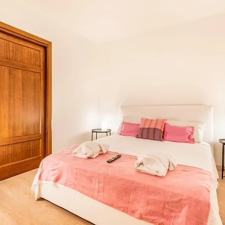 7guest Duomo5min Walk-private Cinema Popcorn-castle 6min- Air Cond