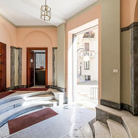 Apartamento -gorgeous 3bedroom- Penthouse Near Duomo Keyhost Milão