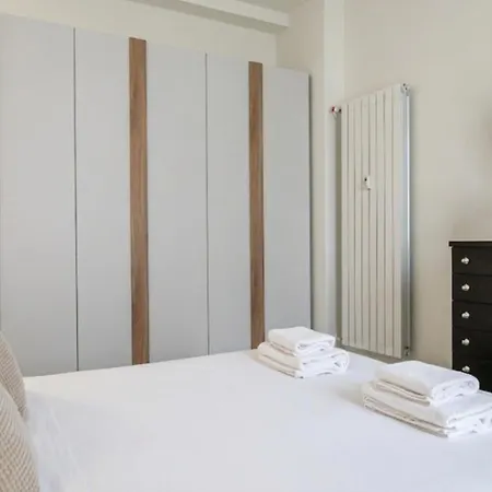 Apartman Italianway Comfort - Mezzofanti 9 *