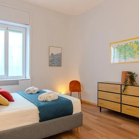 Apartman Urban Nest Porta Venezia - Posto Auto Incluso *