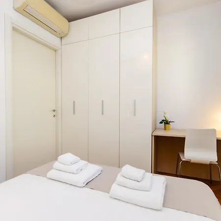 Vivimihome-bicocca Comfort With Garage Apartamento *