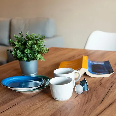 Youhosty - Forze Armate 250 Apartman Milánó