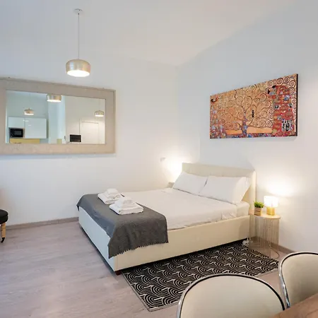 Vivimihome- D'alviano House * Milão