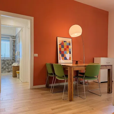 شقة Homeby - Casa Adeodato ميلان