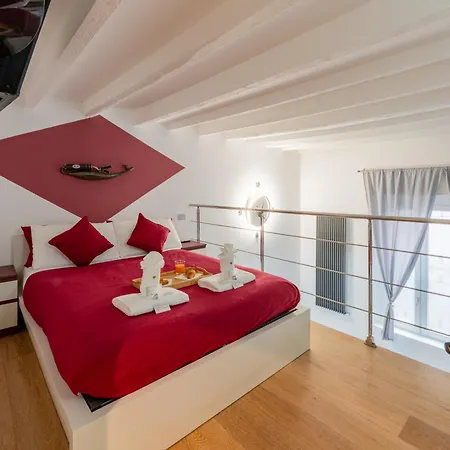 Apartamento Max 6 Guests - Chill House - 3 Stops Duomo M3