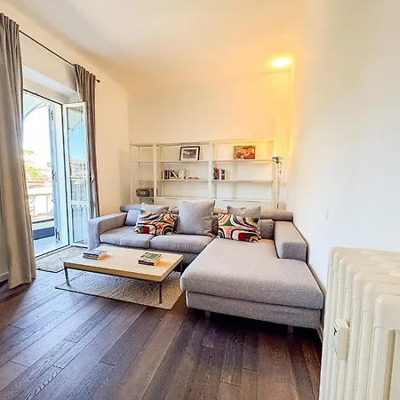 شقة Brera Sun Terrace, Light-filled 4th R Floor Gem ميلان