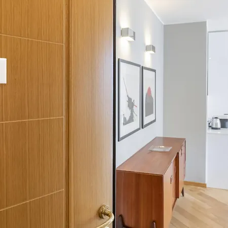 Easyilife - - Chiaravalle 1 - Duomo Apartamento