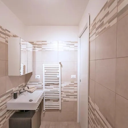 Apartman Arts At Scarlatti 31
