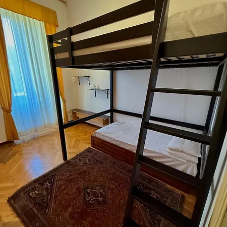 Apartament Elegant In Tortona Design District