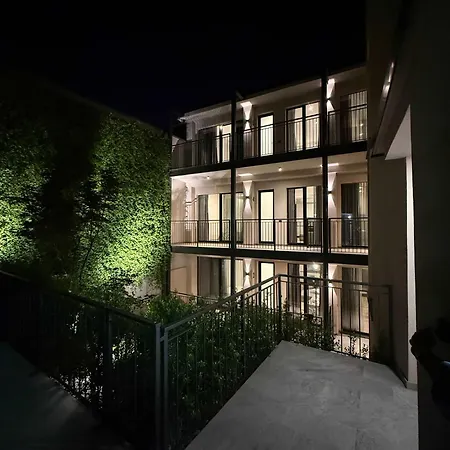 Lägenhet Modern In Near Porta Romana Balcony