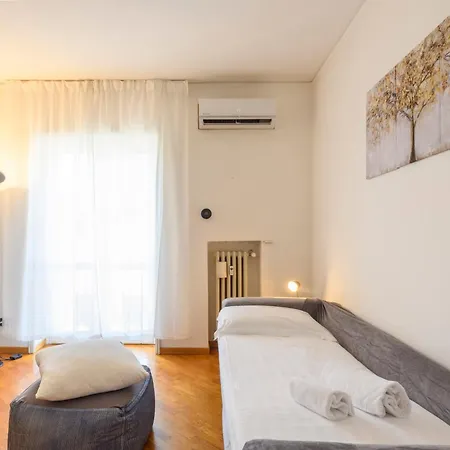 Mussi, 10 - Between Citylife And Sempione Appartement