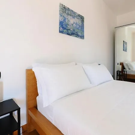 Lägenhet M4 Linate Modern Flat Terrace & Parking *