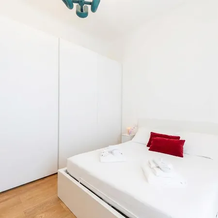 Apartamento Bicocca Living - Bright Modern Near Metro By Innstay Milão