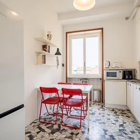 Intrho - Casa Torino 64 Elegant For 10 شقة *