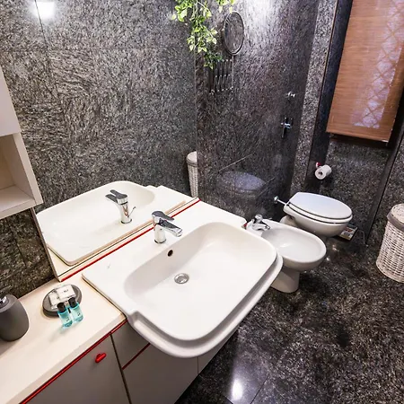 Appartamento Two-room Flat In Near The Duomo *