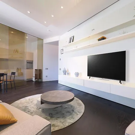 Torre Solea Premium * ميلان