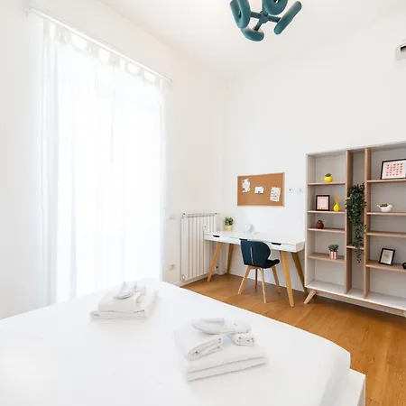 Appartamento Bicocca Living - Bright Modern Near Metro By Innstay