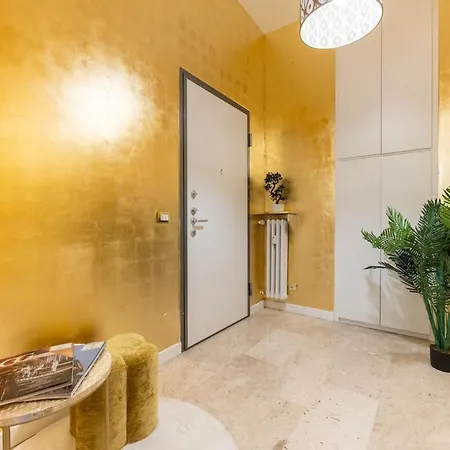 - Duomo Porta Venezia - Luxury 3 Br 3 Balconies