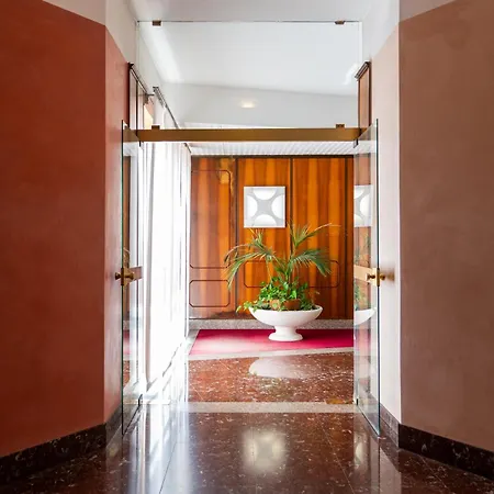 Apartman At 30 Viale Famagosta