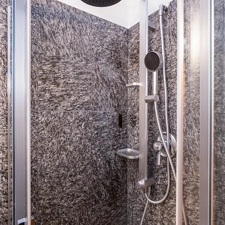 Two-room Flat In Near The Duomo Appartamento