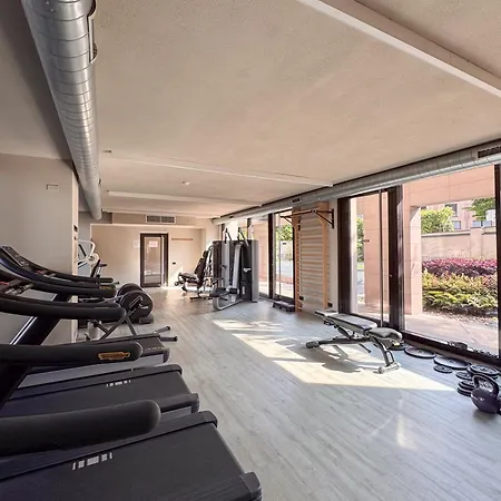 Free Parking - Artstay Monumentale With Gym
