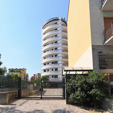 M4 Linate Modern Flat Terrace & Parking