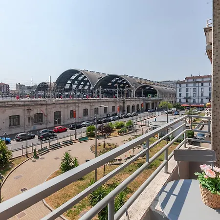 Petraz Station Apartman