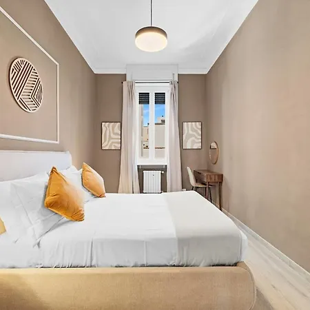 Apartamento -gorgeous 3bedroom- Penthouse Near Duomo Keyhost