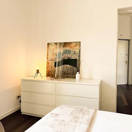 شقة Brera Sun Terrace, Light-filled 4th R Floor Gem ميلان