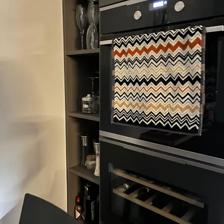 Apartament Stylish Modern 2-bedroom In